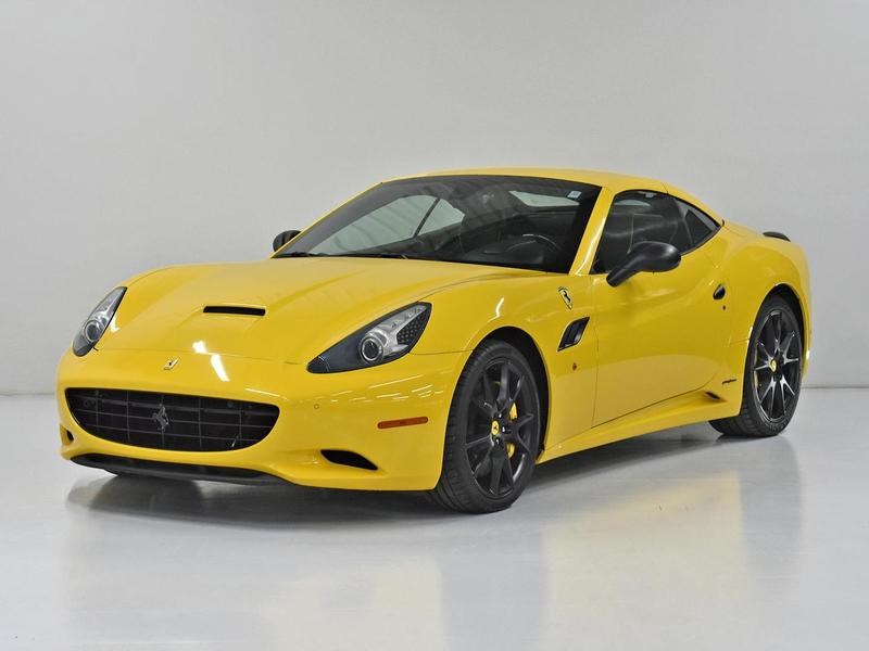 //www.autoline.com.br/carro/ferrari/california-30-43-32v-conversivel-gasolina-2p-automatizado/2014/curitiba-pr/25023973