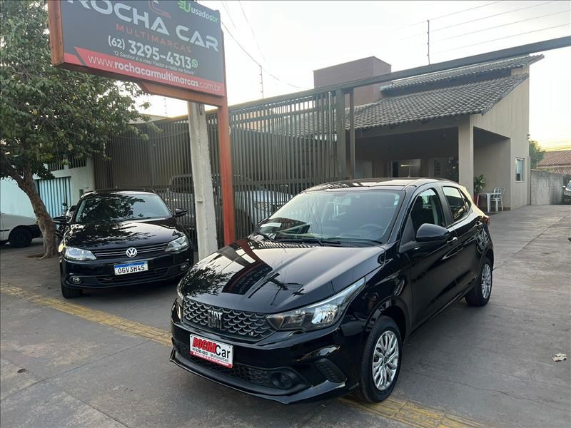 //www.autoline.com.br/carro/fiat/argo-10-drive-6v-flex-4p-manual/2021/goiania-go/24553335