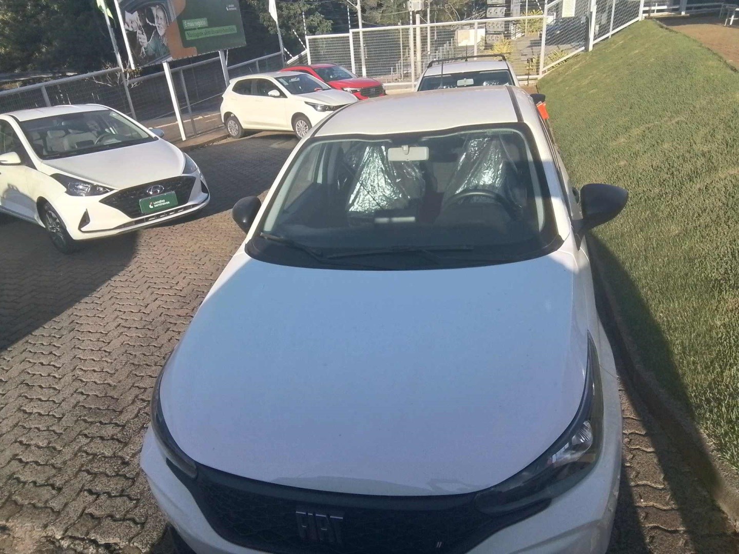 //www.autoline.com.br/carro/fiat/argo-10-6v-flex-4p-manual/2023/porto-alegre-rs/24561851