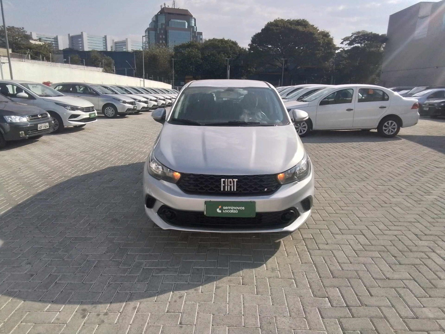 //www.autoline.com.br/carro/fiat/argo-10-6v-flex-4p-manual/2022/sao-paulo-sp/24794834