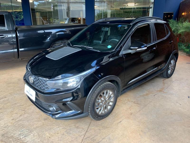 //www.autoline.com.br/carro/fiat/argo-13-trekking-8v-flex-4p-manual/2020/campo-grande-ms/24923144
