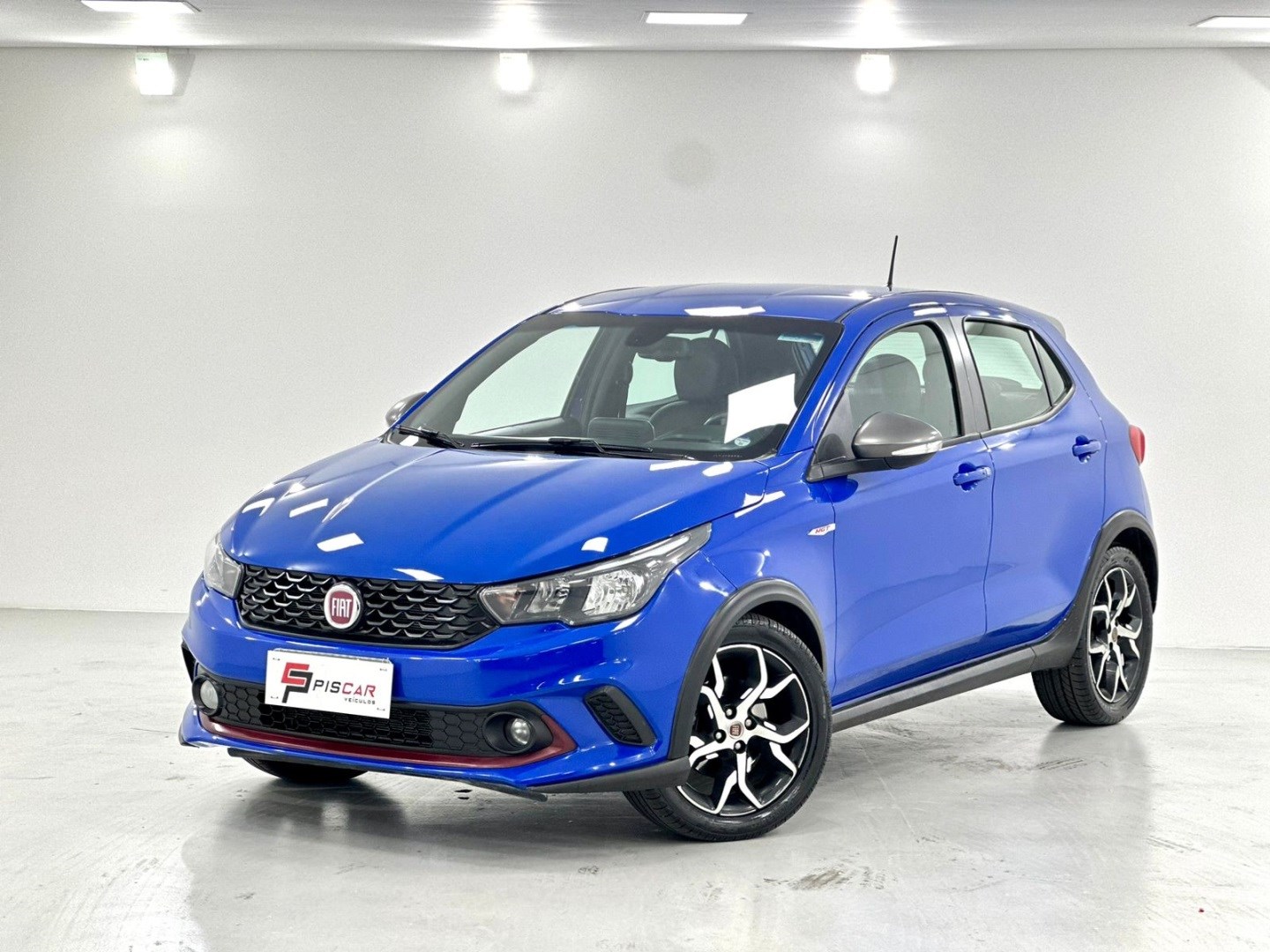 //www.autoline.com.br/carro/fiat/argo-18-hgt-16v-flex-4p-automatico/2020/belo-horizonte-mg/24972308