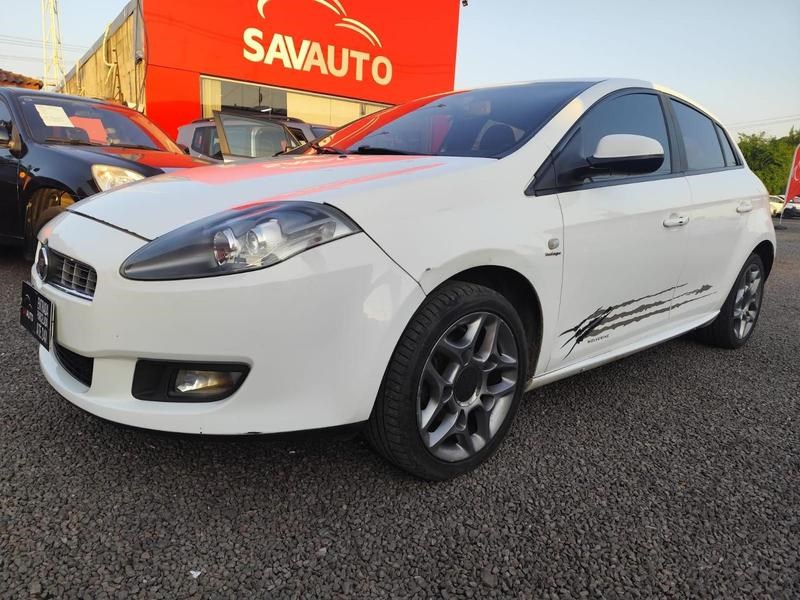 //www.autoline.com.br/carro/fiat/bravo-18-essence-16v-flex-4p-dualogic/2014/porto-alegre-rs/24941023