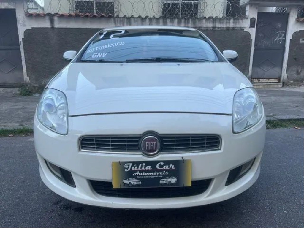 //www.autoline.com.br/carro/fiat/bravo-18-essence-16v-flex-4p-dualogic/2013/rio-de-janeiro-rj/25027436