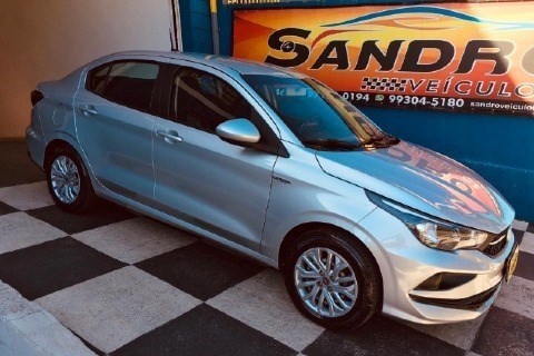 //www.autoline.com.br/carro/fiat/cronos-13-drive-8v-flex-4p-manual/2020/valinhos-sp/21554741
