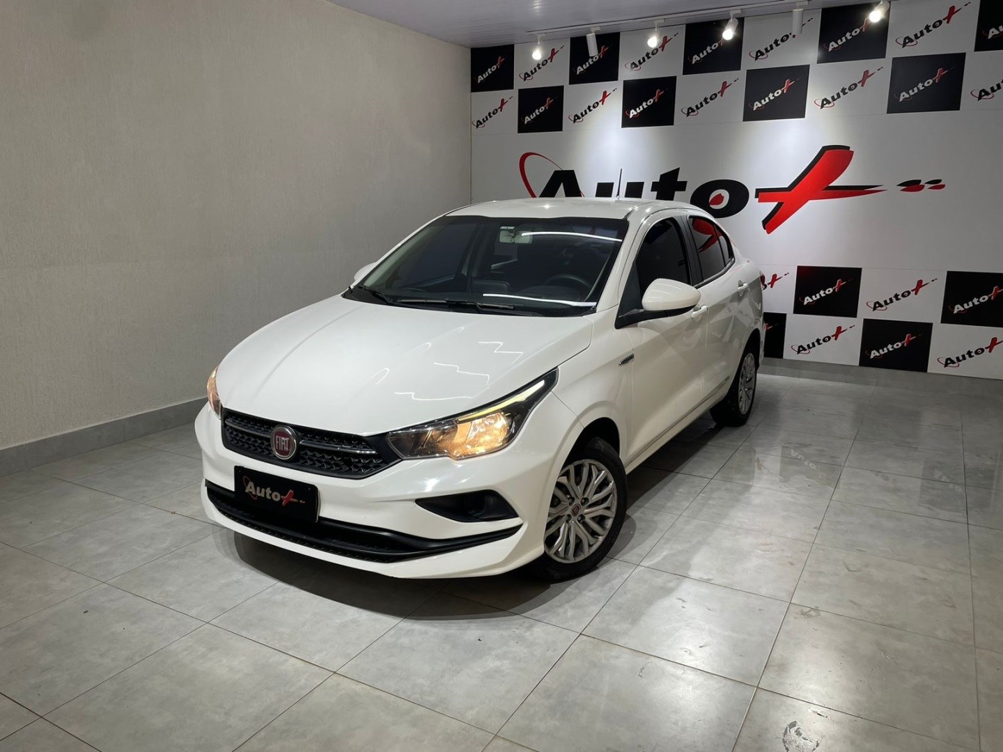 //www.autoline.com.br/carro/fiat/cronos-13-drive-8v-flex-4p-manual/2020/ribeirao-preto-sp/23607588