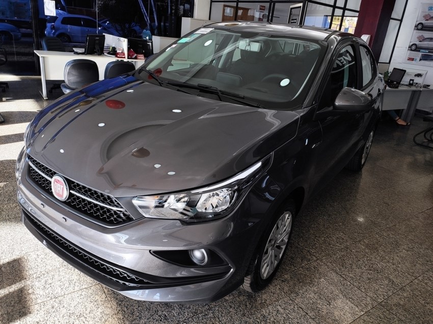 //www.autoline.com.br/carro/fiat/cronos-10-drive-flex-4p-manual/2024/goiania-go/23838135