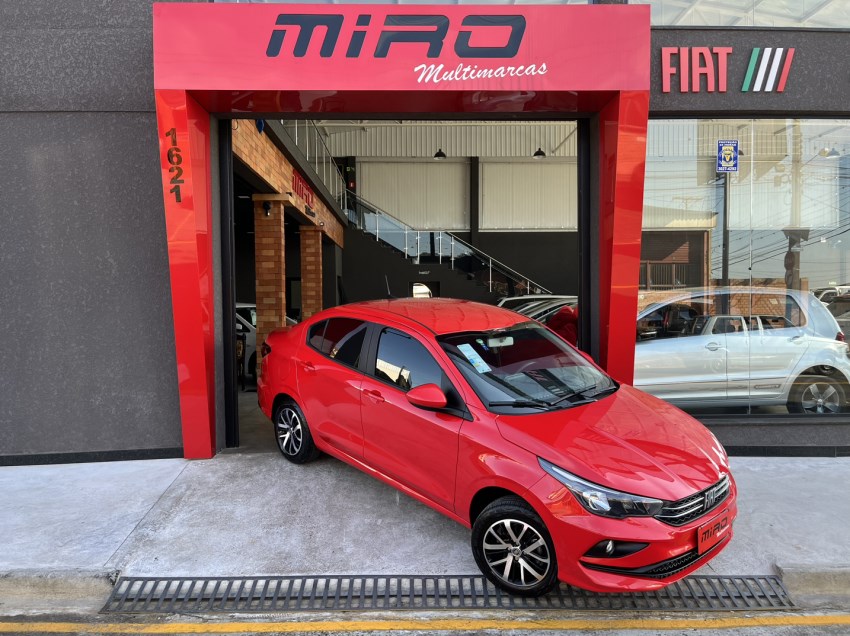 //www.autoline.com.br/carro/fiat/cronos-13-drive-8v-flex-4p-cvt/2023/ponta-grossa-pr/24717129