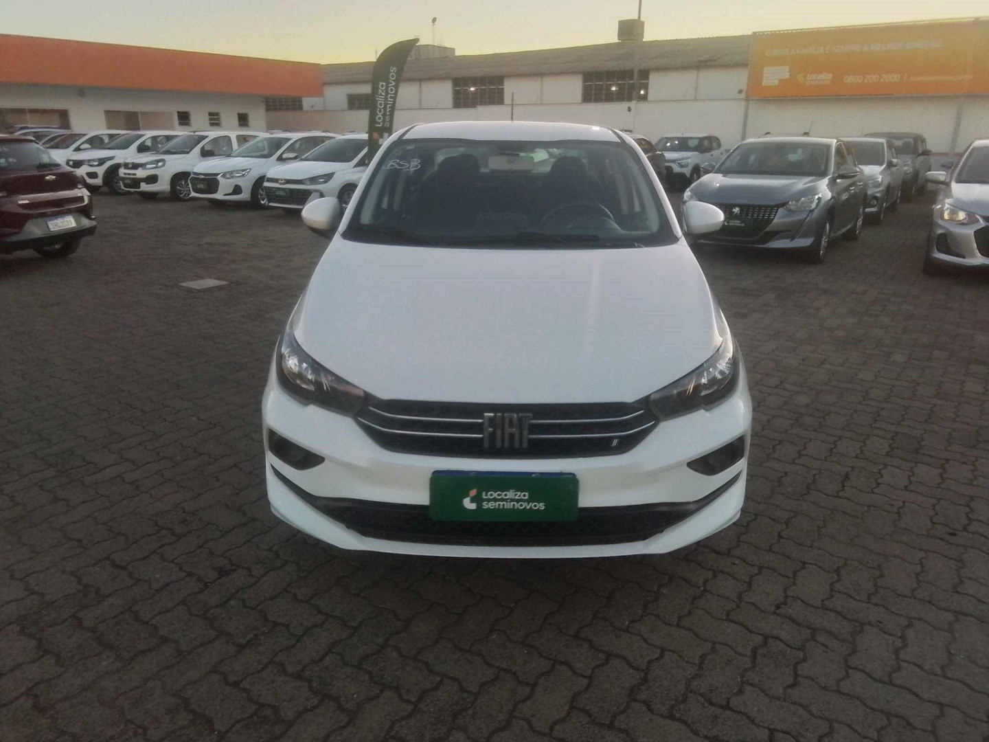 //www.autoline.com.br/carro/fiat/cronos-13-drive-8v-flex-4p-cvt/2023/brasilia-df/24903822