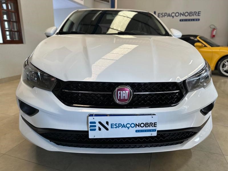 //www.autoline.com.br/carro/fiat/cronos-13-drive-8v-flex-4p-manual/2020/curitiba-pr/24932059