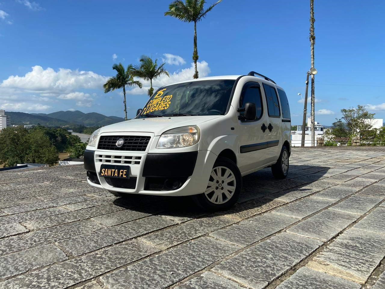 //www.autoline.com.br/carro/fiat/doblo-14-fire-attractive-8v-flex-4p-manual/2015/blumenau-sc/23105804