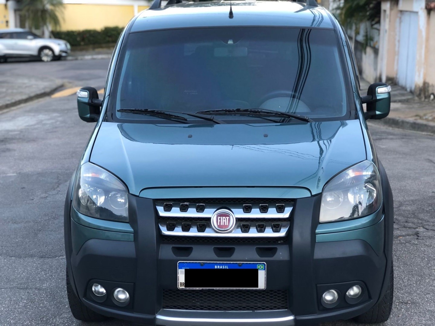 //www.autoline.com.br/carro/fiat/doblo-18-adventure-16v-flex-4p-manual/2011/rio-de-janeiro-rj/24287610