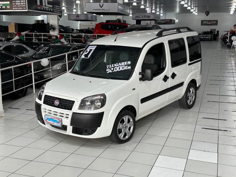 //www.autoline.com.br/carro/fiat/doblo-18-essence-7l-16v-flex-4p-manual/2021/sao-paulo-sp/24410467