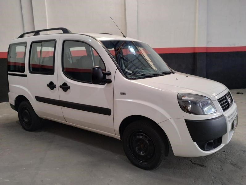 //www.autoline.com.br/carro/fiat/doblo-18-essence-7l-16v-flex-4p-manual/2021/belo-horizonte-mg/24748085