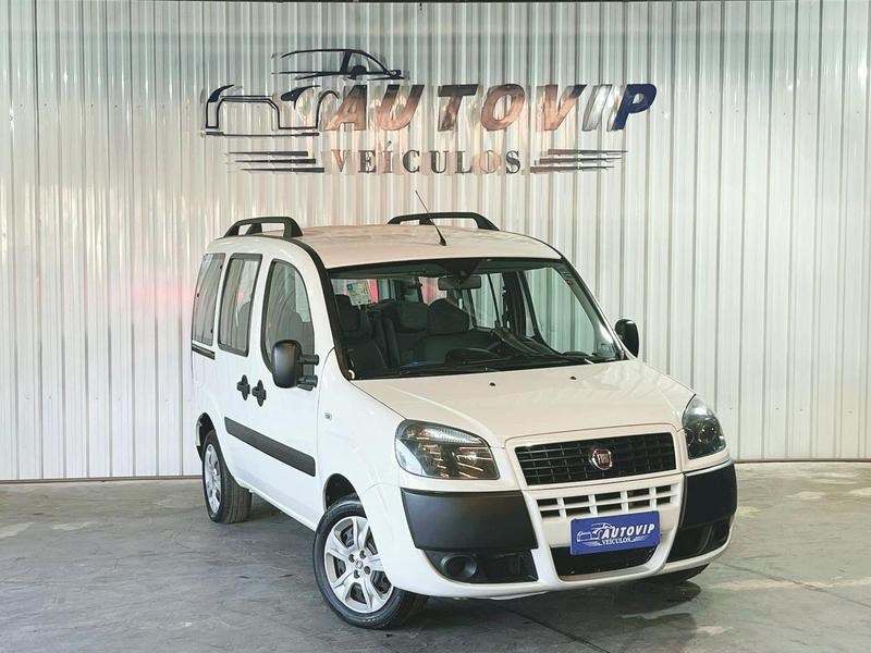 //www.autoline.com.br/carro/fiat/doblo-18-essence-7l-16v-flex-4p-manual/2019/brasilia-df/24867403