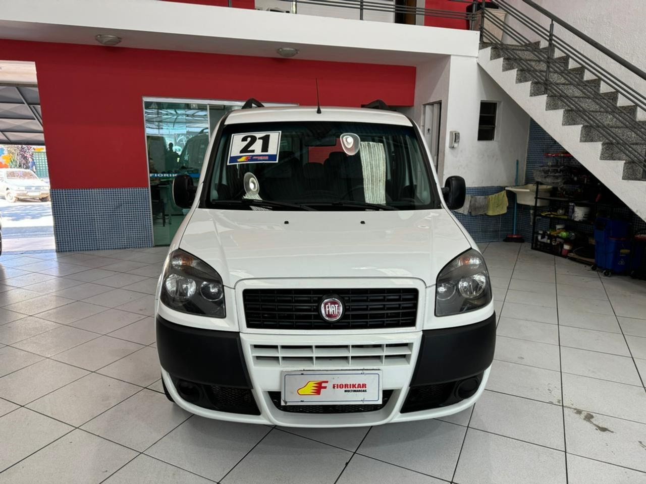 //www.autoline.com.br/carro/fiat/doblo-18-essence-7l-16v-flex-4p-manual/2021/sao-paulo-sp/24902641