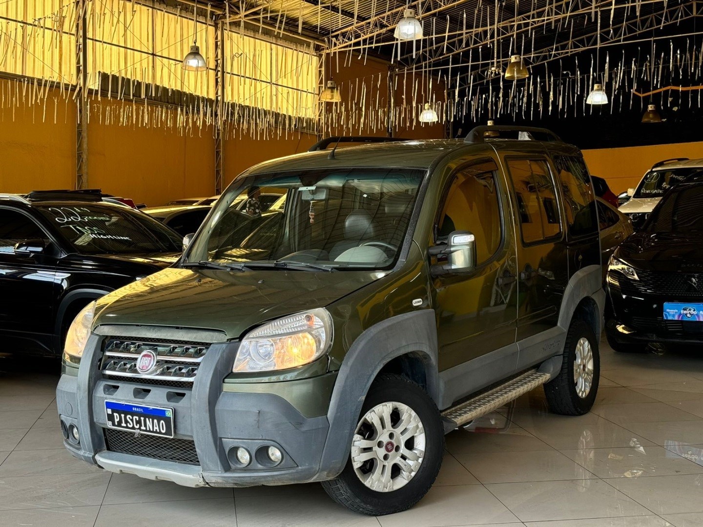 //www.autoline.com.br/carro/fiat/doblo-18-adventure-locker-8v-flex-4p-manual/2010/embu-das-artes-sp/24934020