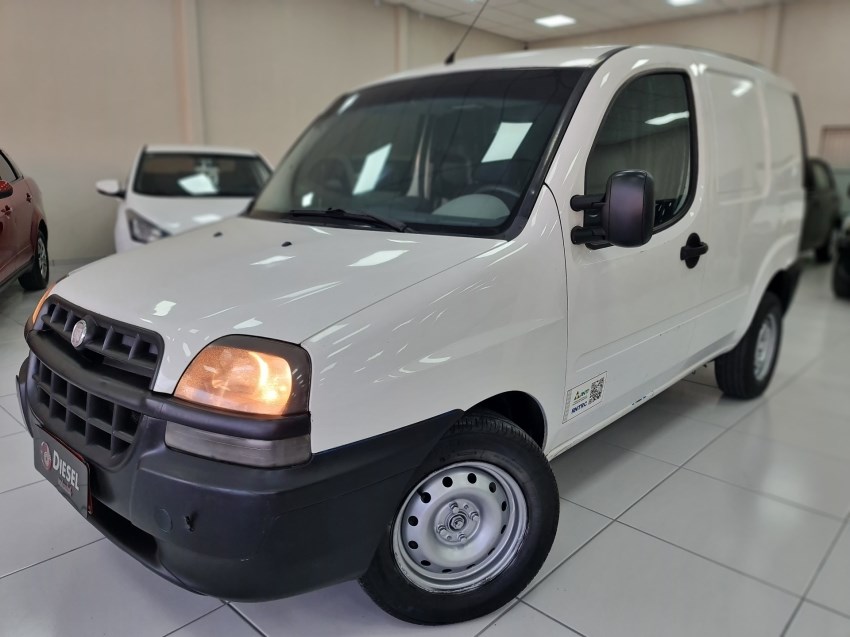 //www.autoline.com.br/carro/fiat/doblo-18-elx-8v-flex-4p-manual/2009/canoas-rs/24941626