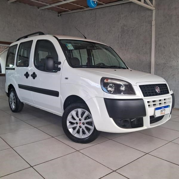 //www.autoline.com.br/carro/fiat/doblo-18-essence-7l-16v-flex-4p-manual/2019/brasilia-df/24942062