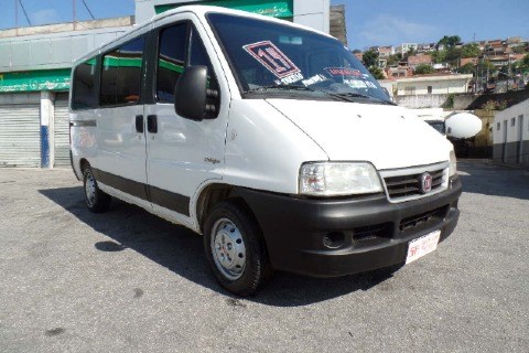 //www.autoline.com.br/carro/fiat/ducato-23-16l-minibus-16v-diesel-4p-turbo-manual/2014/caieiras-sp/17684285