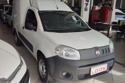 //www.autoline.com.br/carro/fiat/fiorino-14-hard-working-8v-flex-2p-manual/2020/araxa-mg/23656374