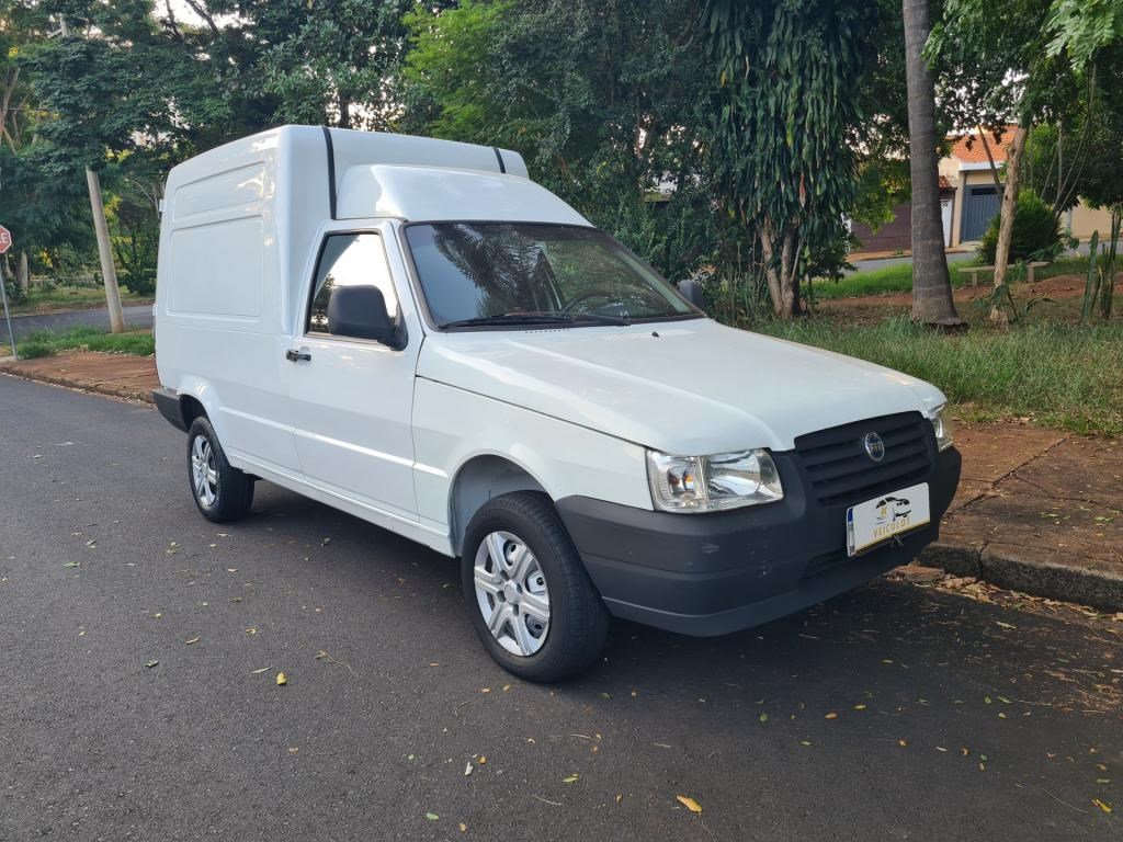 //www.autoline.com.br/carro/fiat/fiorino-13-furgao-8v-flex-2p-manual/2013/ribeirao-preto-sp/24180909