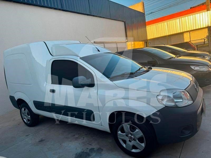 //www.autoline.com.br/carro/fiat/fiorino-14-8v-flex-2p-manual/2016/goiania-go/24726227