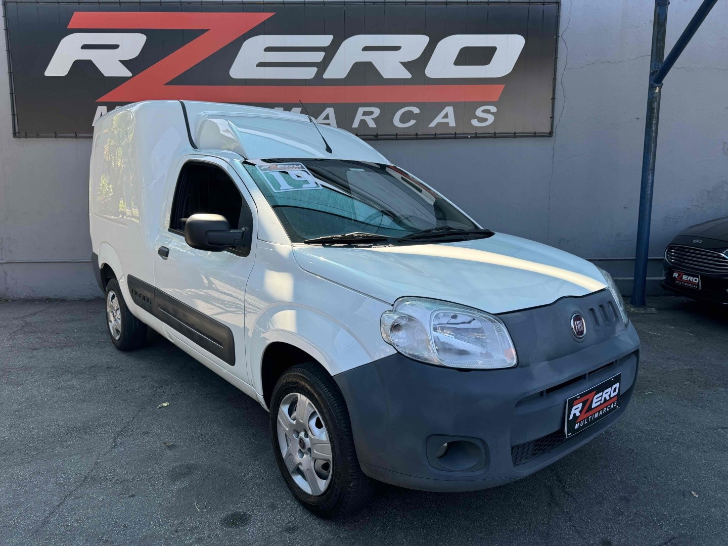 //www.autoline.com.br/carro/fiat/fiorino-14-hard-working-8v-flex-2p-manual/2019/sao-paulo-sp/24785424