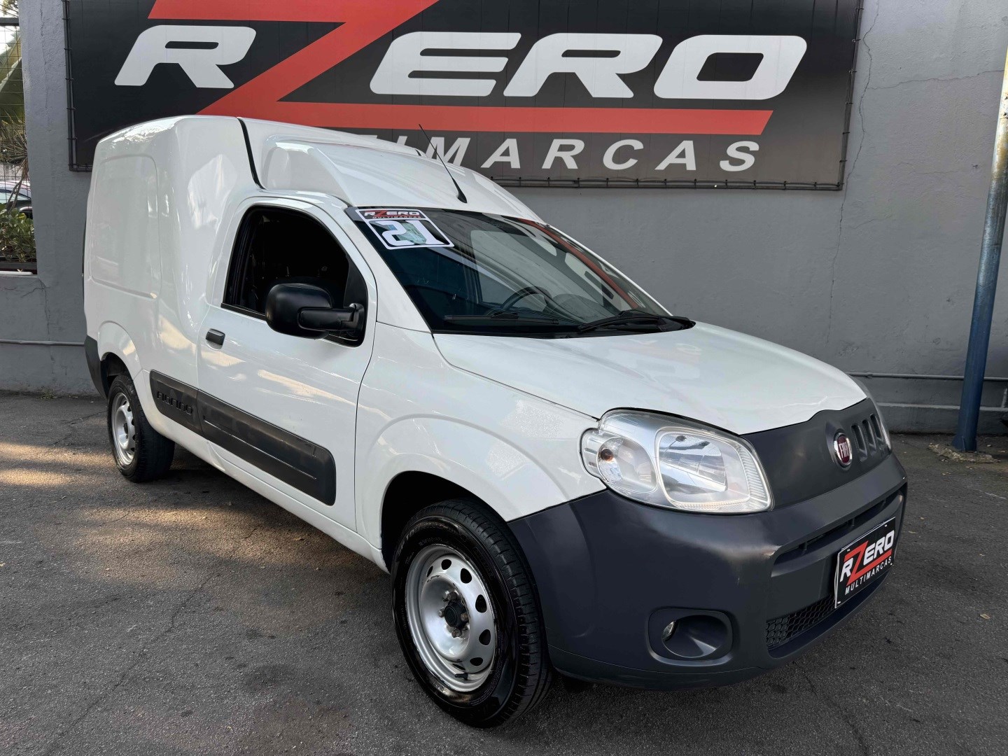 //www.autoline.com.br/carro/fiat/fiorino-14-hard-working-8v-flex-2p-manual/2021/sao-paulo-sp/24919304