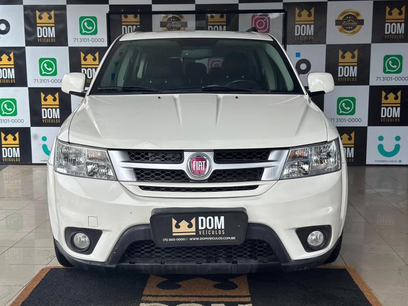 //www.autoline.com.br/carro/fiat/freemont-24-precision-16v-gasolina-4p-automatico/2014/salvador-ba/23871998