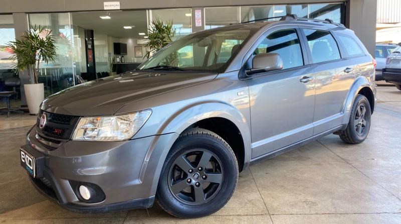 //www.autoline.com.br/carro/fiat/freemont-24-emotion-16v-gasolina-4p-automatico/2012/brasilia-df/25015423