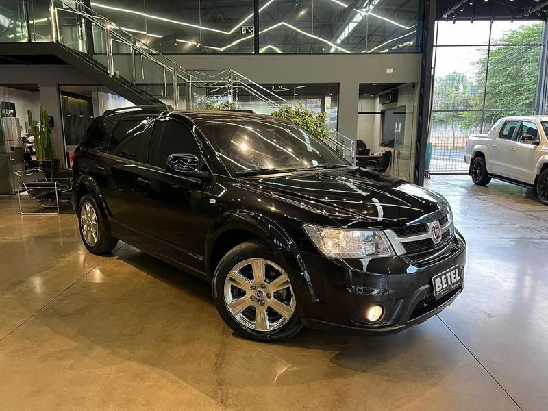 //www.autoline.com.br/carro/fiat/freemont-24-precision-16v-gasolina-4p-automatico/2014/londrina-pr/25024299