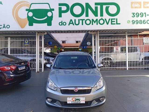 //www.autoline.com.br/carro/fiat/grand-siena-14-attractive-8v-flex-4p-manual/2016/goiania-go/23661531