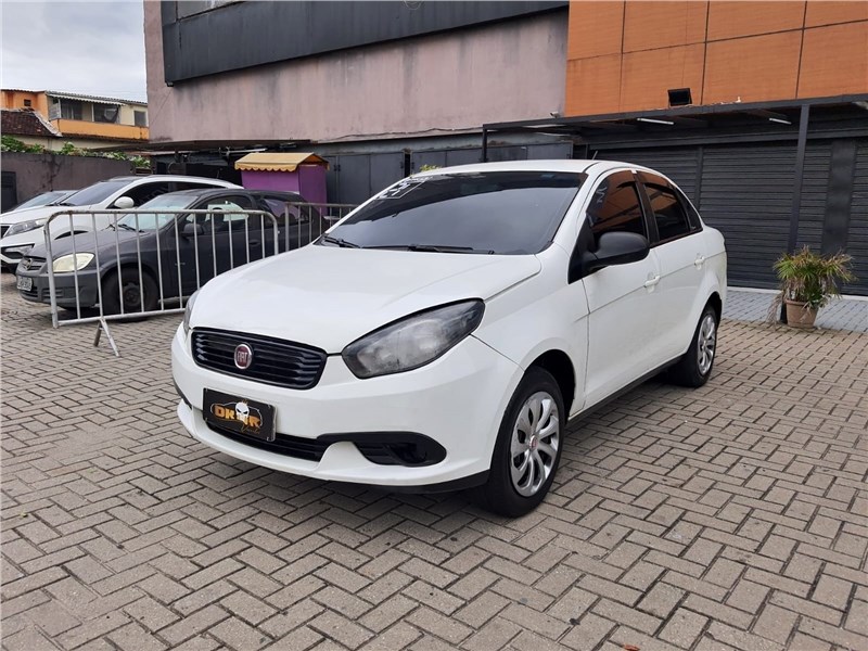 //www.autoline.com.br/carro/fiat/grand-siena-14-attractive-8v-flex-4p-manual/2021/rio-de-janeiro-rj/23674493