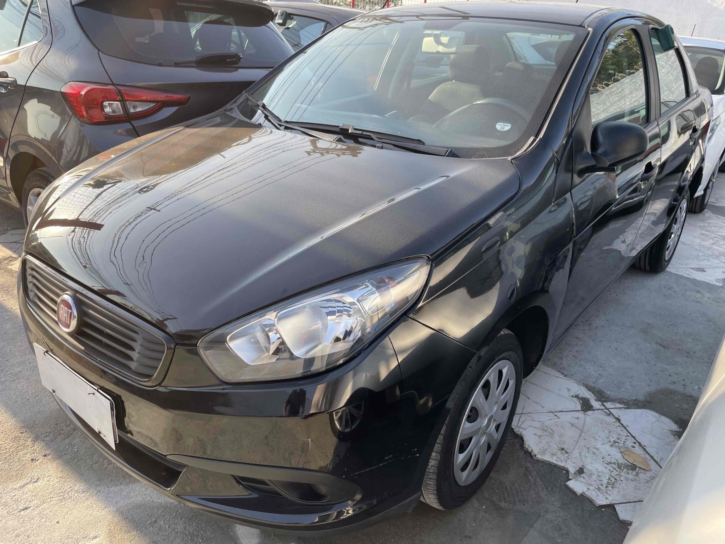 //www.autoline.com.br/carro/fiat/grand-siena-10-attractive-8v-flex-4p-manual/2021/rio-de-janeiro-rj/23750336