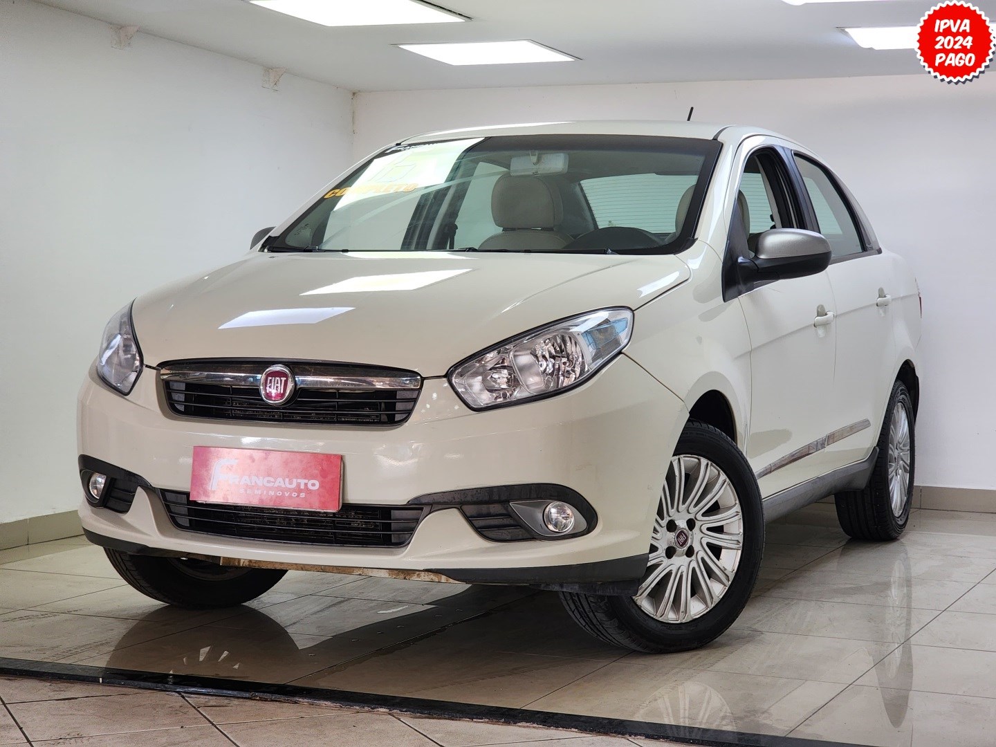 //www.autoline.com.br/carro/fiat/grand-siena-16-essence-16v-flex-4p-manual/2016/sao-joao-de-meriti-rj/23930274