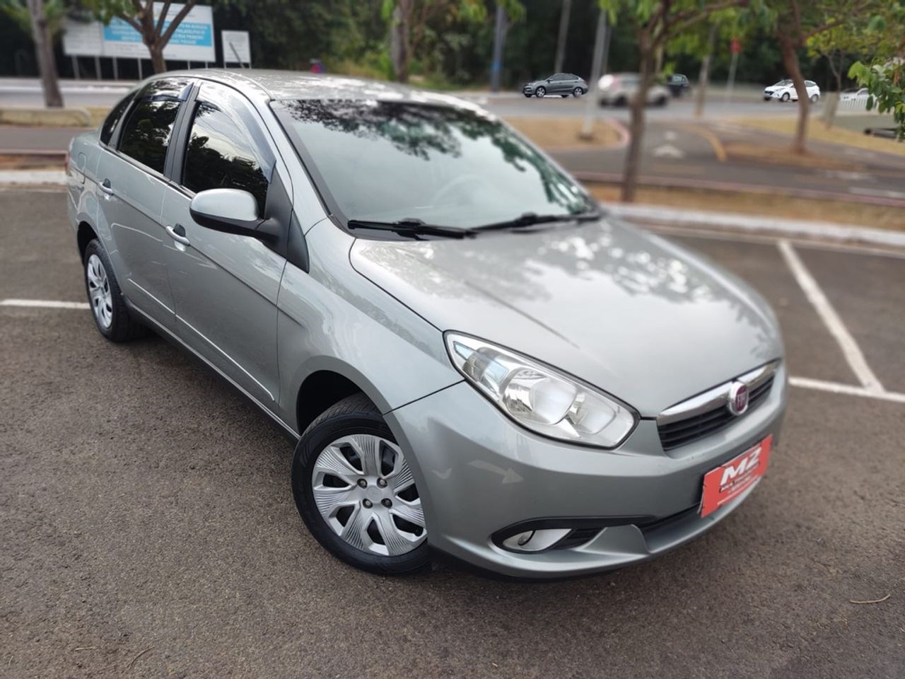 //www.autoline.com.br/carro/fiat/grand-siena-14-attractive-8v-flex-4p-manual/2016/sao-jose-do-rio-preto-sp/24001215