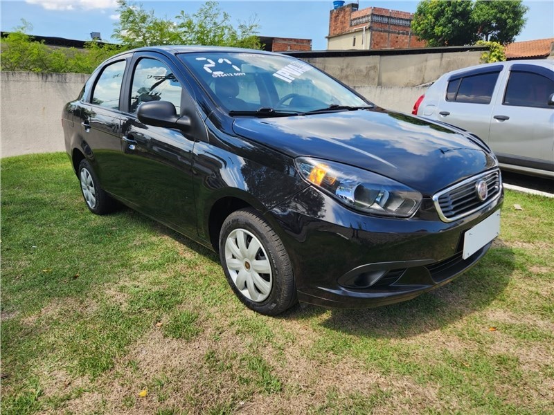//www.autoline.com.br/carro/fiat/grand-siena-10-attractive-8v-flex-4p-manual/2021/rio-de-janeiro-rj/24127823