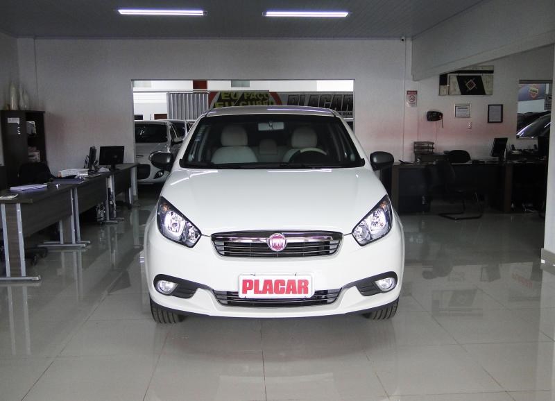 //www.autoline.com.br/carro/fiat/grand-siena-16-essence-16v-flex-4p-dualogic/2016/brasilia-df/24520755