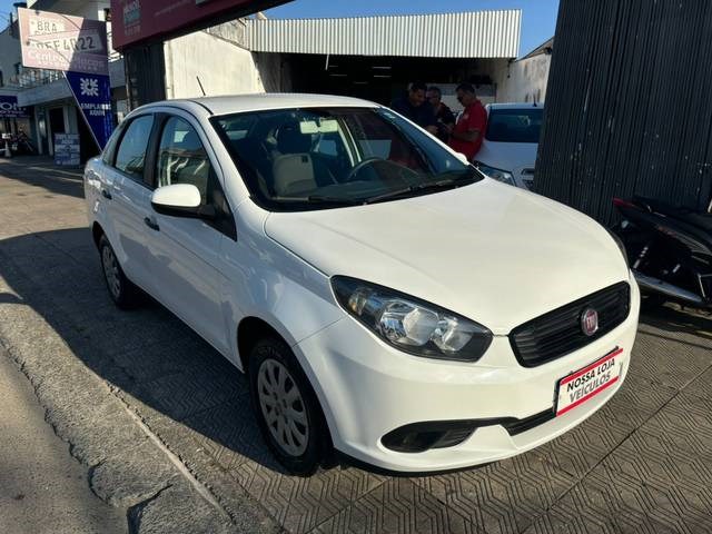 //www.autoline.com.br/carro/fiat/grand-siena-10-attractive-8v-flex-4p-manual/2020/itajai-sc/24571113