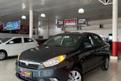 //www.autoline.com.br/carro/fiat/grand-siena-14-evo-attractive-8v-flex-4p-manual/2015/teresina-pi/24630149