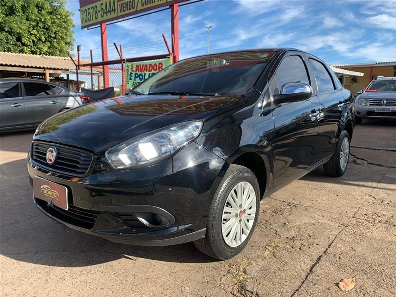 //www.autoline.com.br/carro/fiat/grand-siena-14-attractive-8v-flex-4p-manual/2020/brasilia-df/24721132