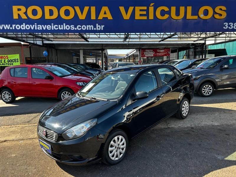 //www.autoline.com.br/carro/fiat/grand-siena-14-8v-flex-4p-manual/2021/brasilia-df/24841232