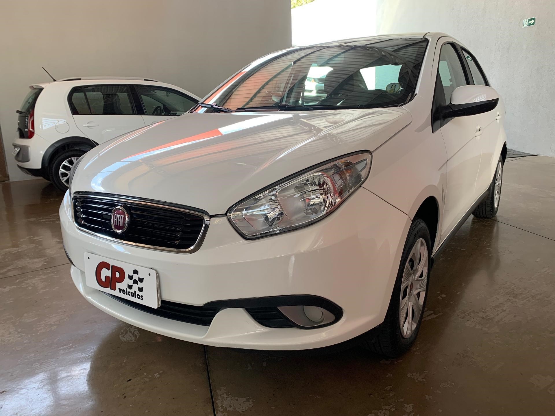 //www.autoline.com.br/carro/fiat/grand-siena-14-attractive-8v-flex-4p-manual/2019/uberaba-mg/24892498