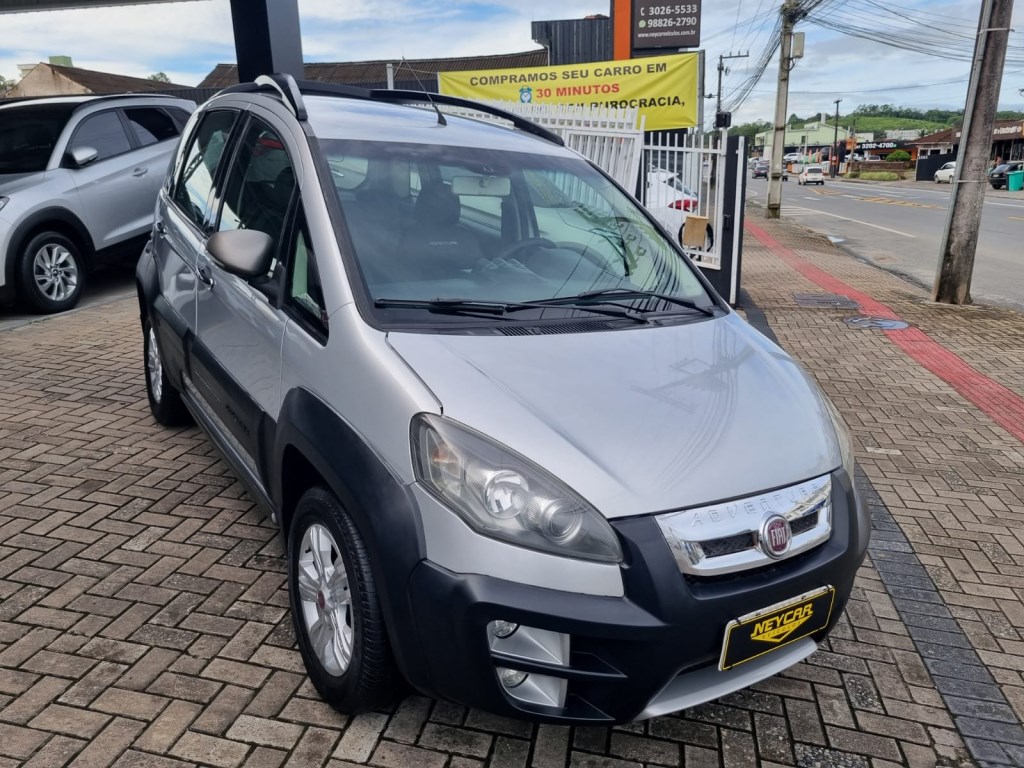 //www.autoline.com.br/carro/fiat/idea-18-adventure-16v-flex-4p-manual/2012/joinville-sc/25022427