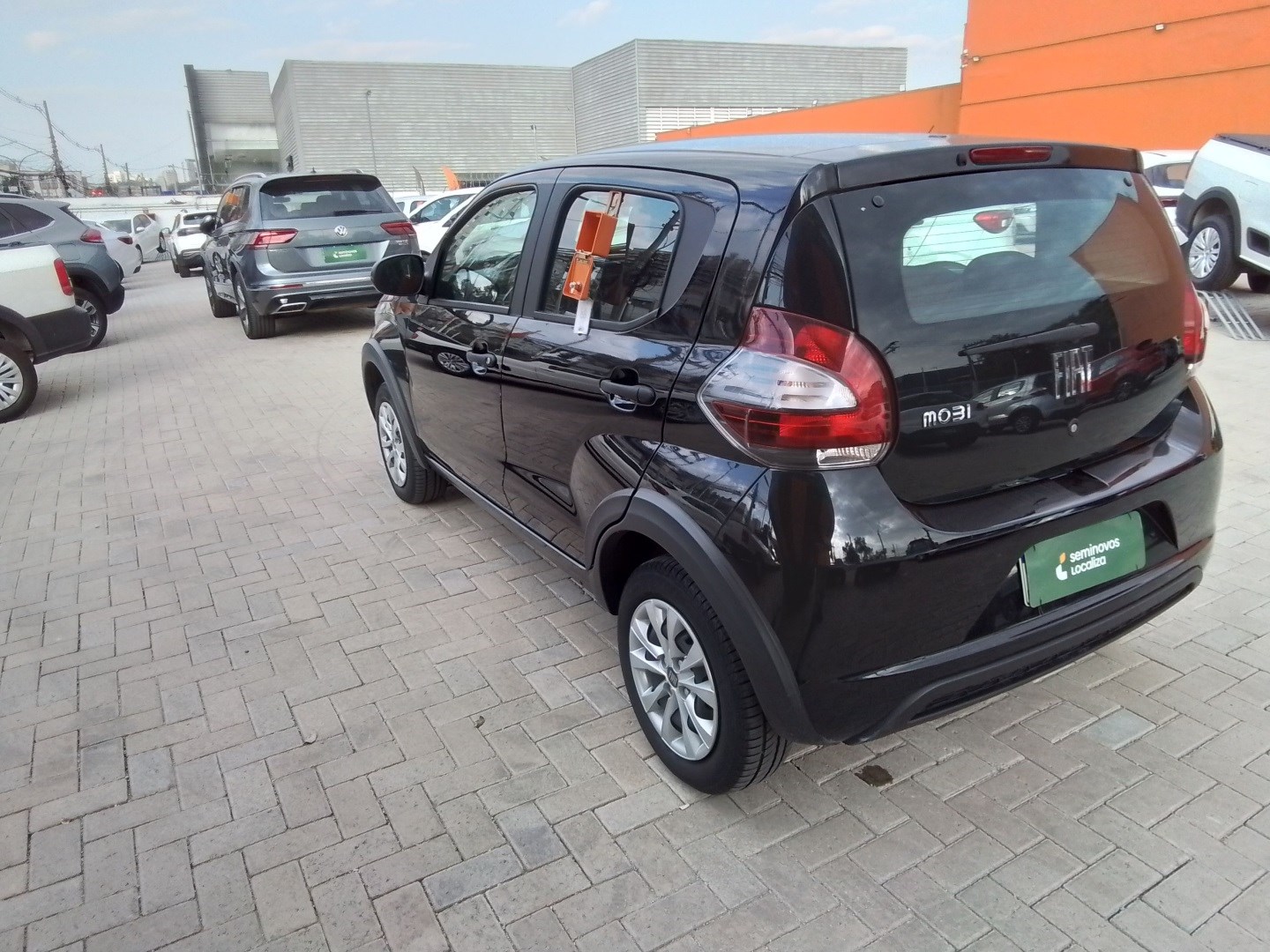 //www.autoline.com.br/carro/fiat/mobi-10-like-8v-flex-4p-manual/2021/sao-paulo-sp/24528194