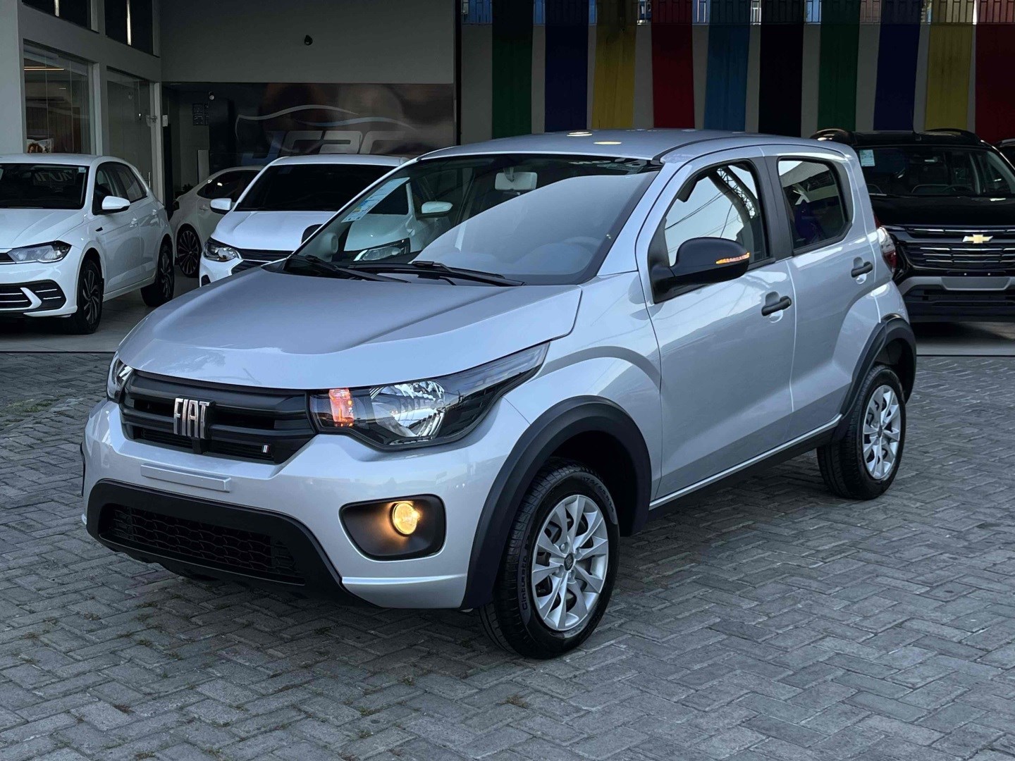 //www.autoline.com.br/carro/fiat/mobi-10-like-flex-4p-manual/2025/manaus-am/24966032