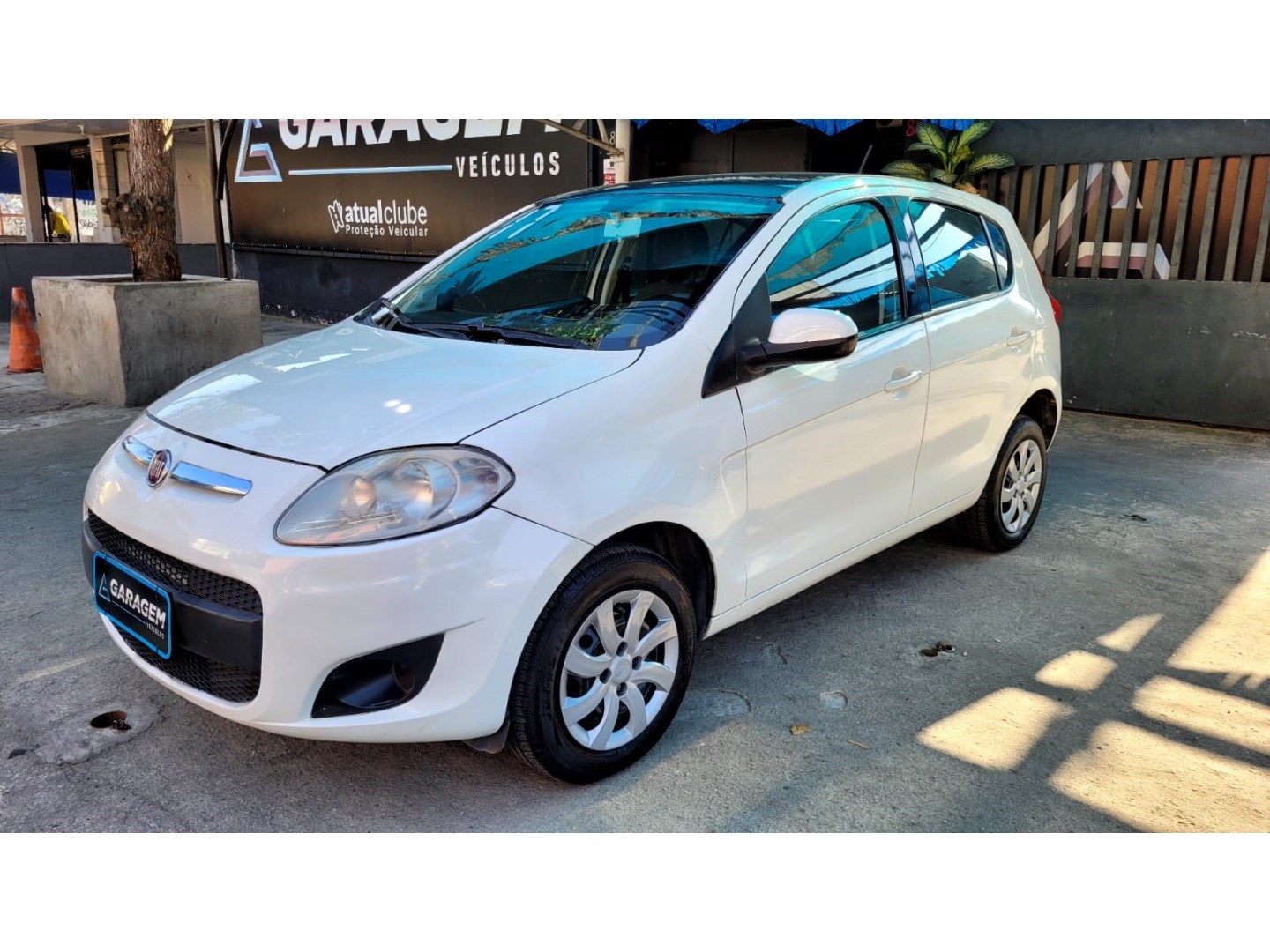 //www.autoline.com.br/carro/fiat/palio-10-attractive-8v-flex-4p-manual/2017/rio-de-janeiro-rj/24345536