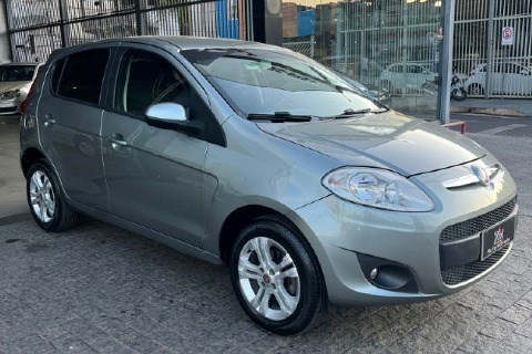 //www.autoline.com.br/carro/fiat/palio-16-essence-16v-flex-4p-manual/2013/contagem-mg/24620018