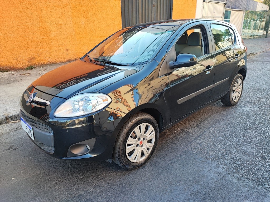 //www.autoline.com.br/carro/fiat/palio-16-essence-16v-flex-4p-manual/2013/belo-horizonte-mg/24911832